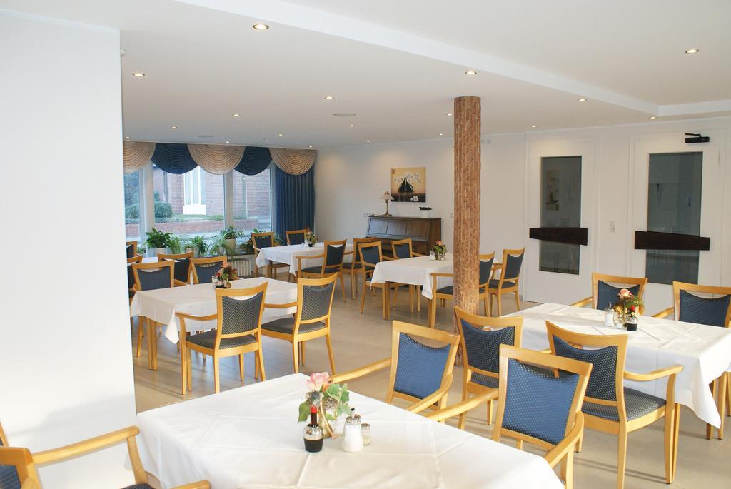 Hotel Haus Sonnenwinkel à Bad Laer Extérieur photo
