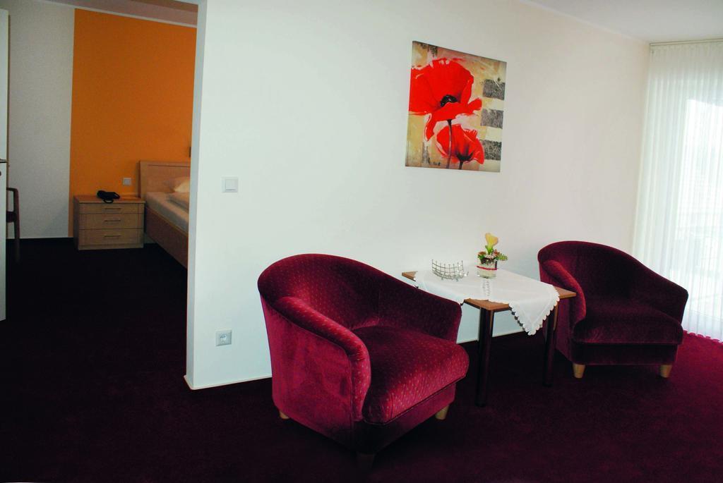 Hotel Haus Sonnenwinkel à Bad Laer Extérieur photo