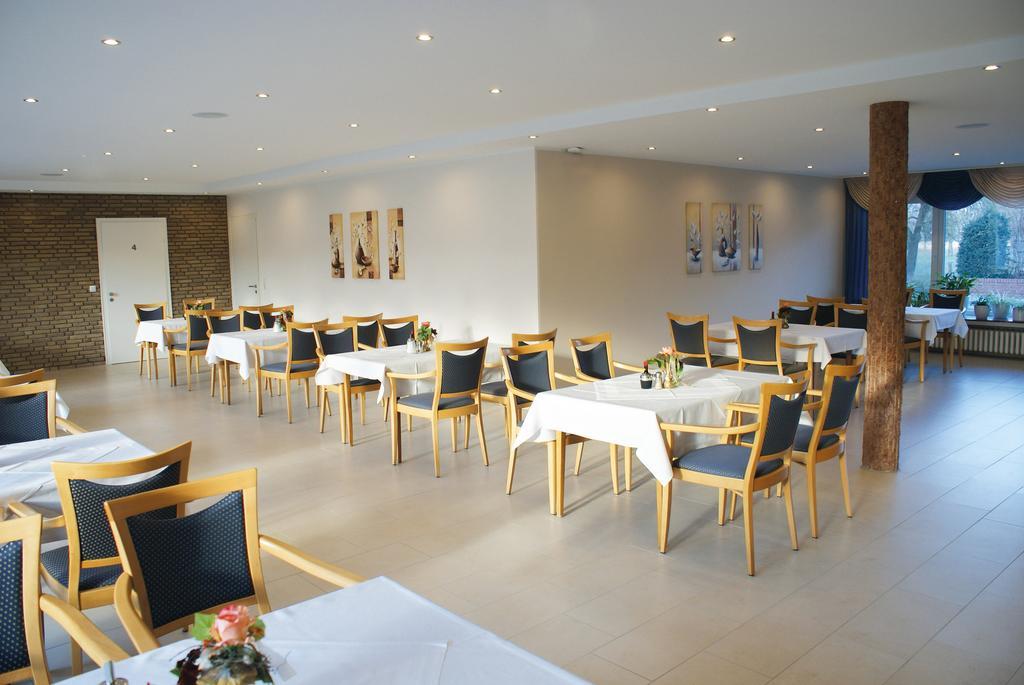 Hotel Haus Sonnenwinkel à Bad Laer Extérieur photo